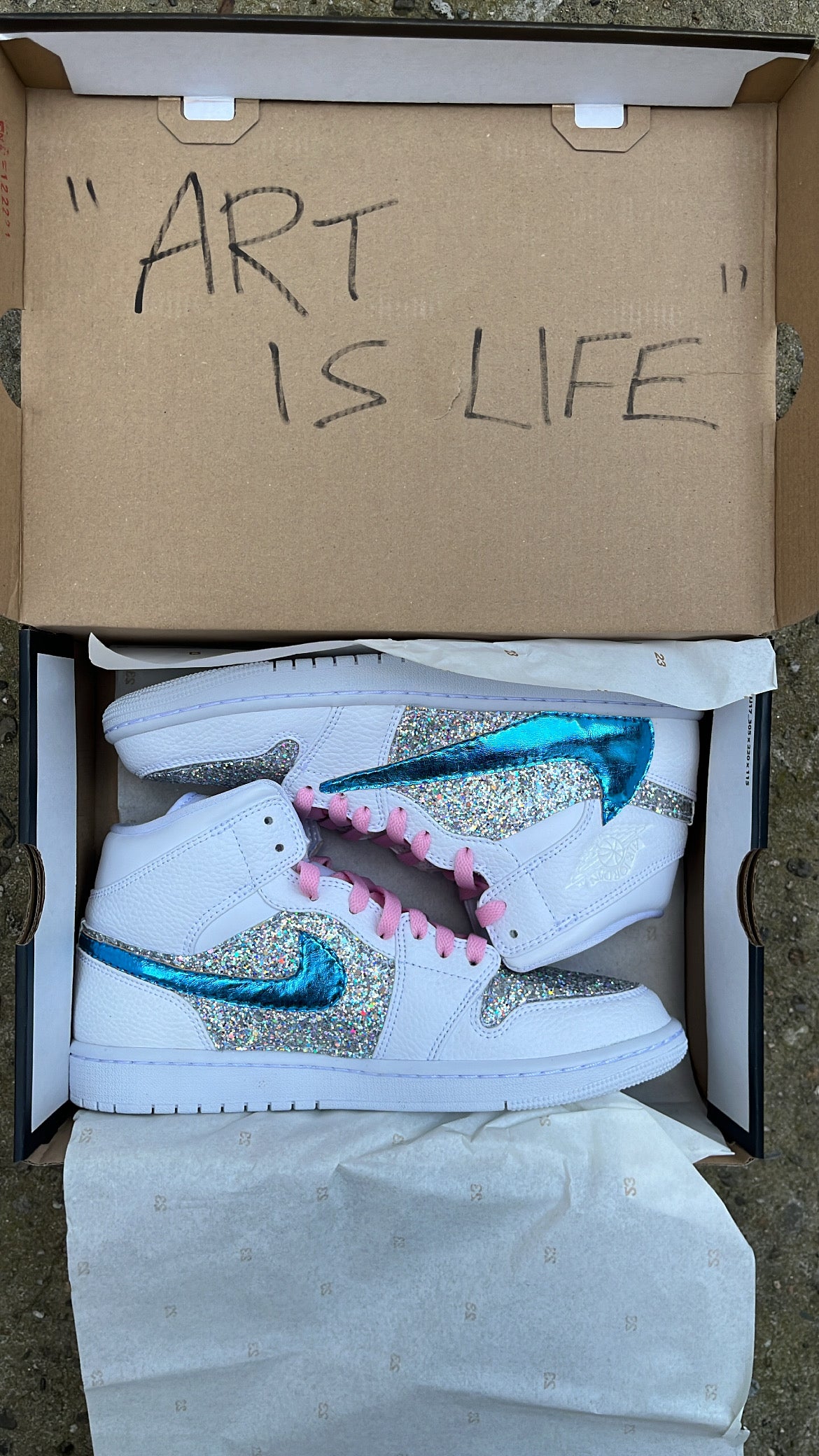 Nike Jordan 1 Bling "Reverse swoosh"