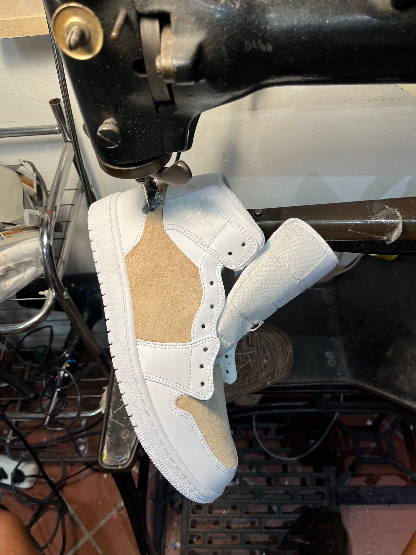 Nike Jordan 1 Mid Suede Travis Custom