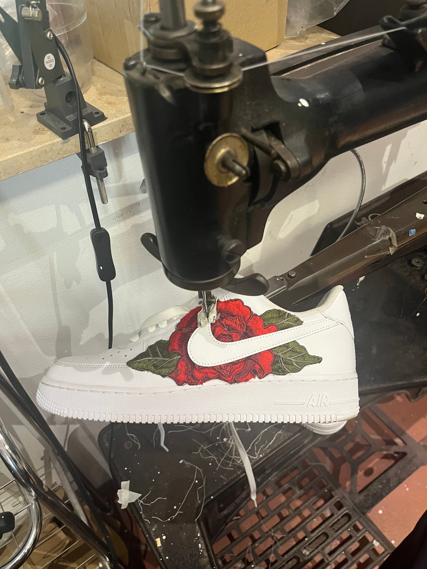 Nike Air Force 1 "Roses"