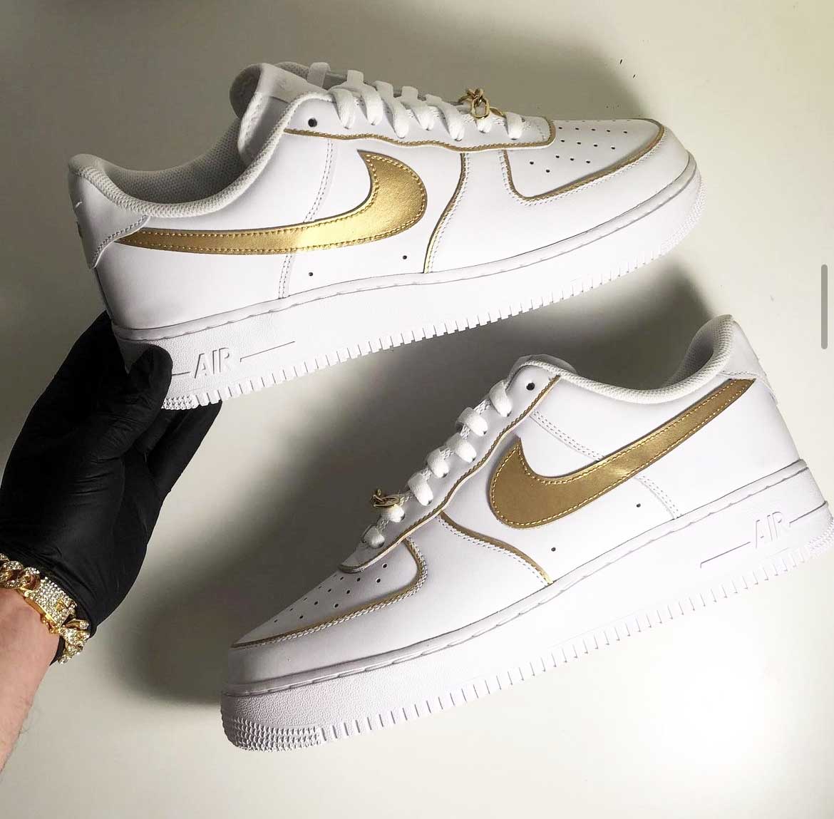 Nike Air Force 1 "Goldn"