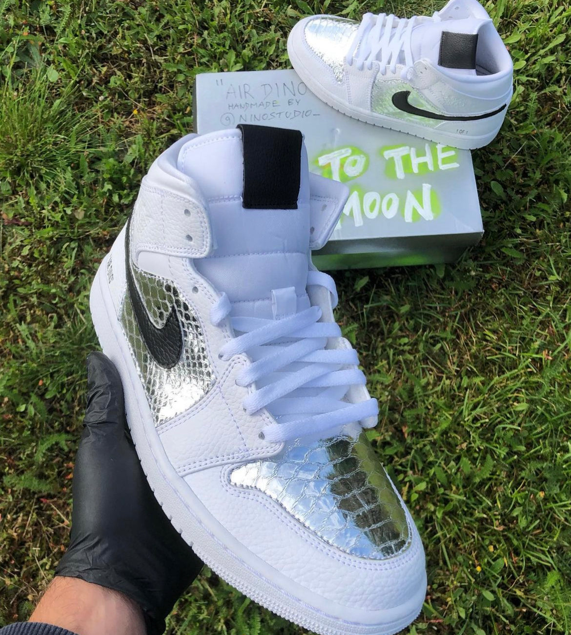 Jordan 1 mid "chrome"