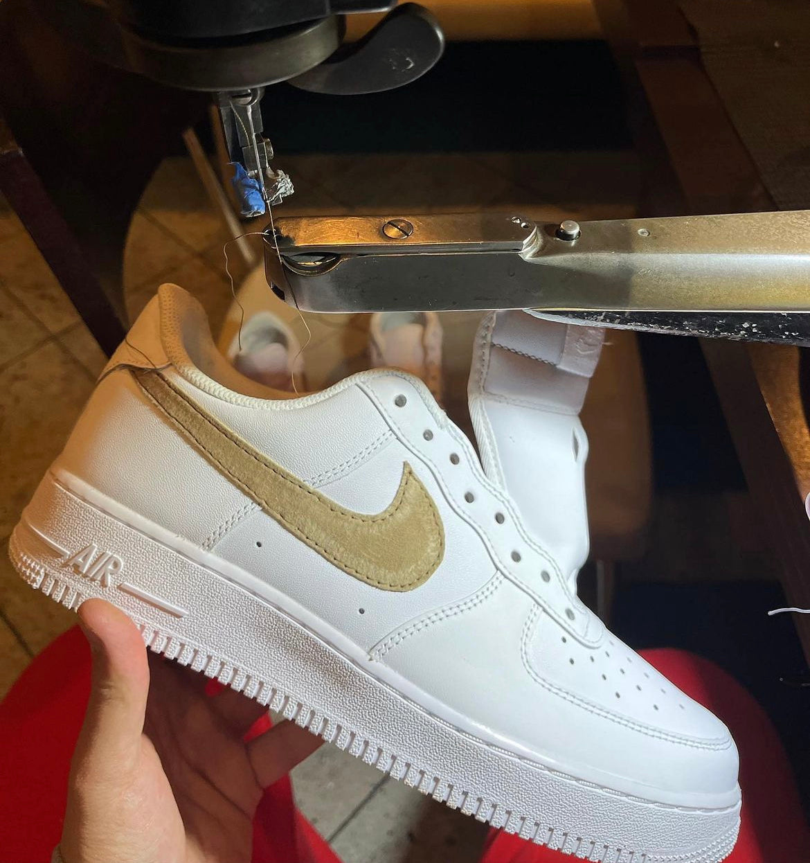 Nike Air Force " swoosh desired material "